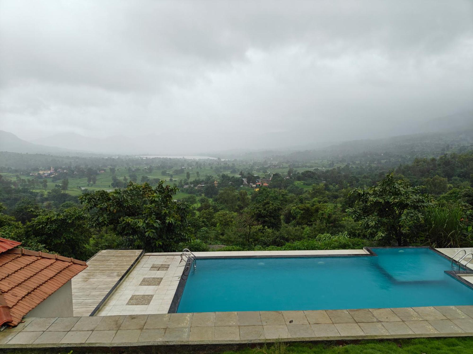 Shinde'S Tikona Valley Farm Villa ปูเน่ ภายนอก รูปภาพ